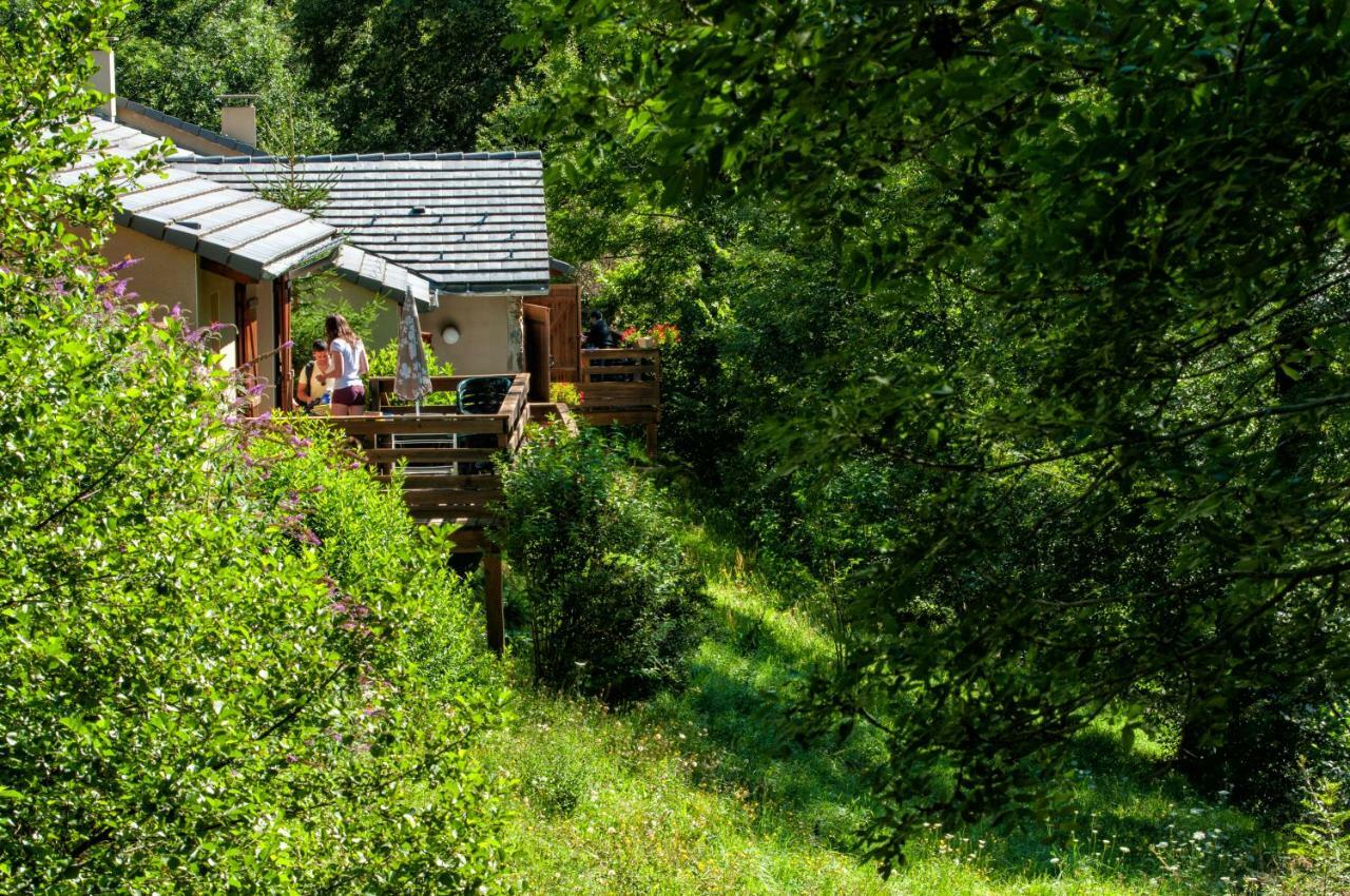 Auzat Village Vacances De Marc מראה חיצוני תמונה