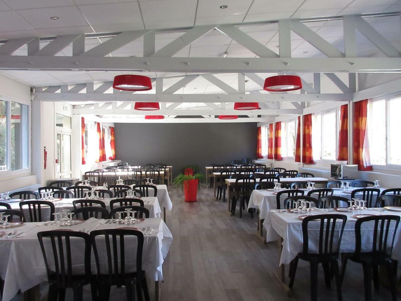 Auzat Village Vacances De Marc מראה חיצוני תמונה