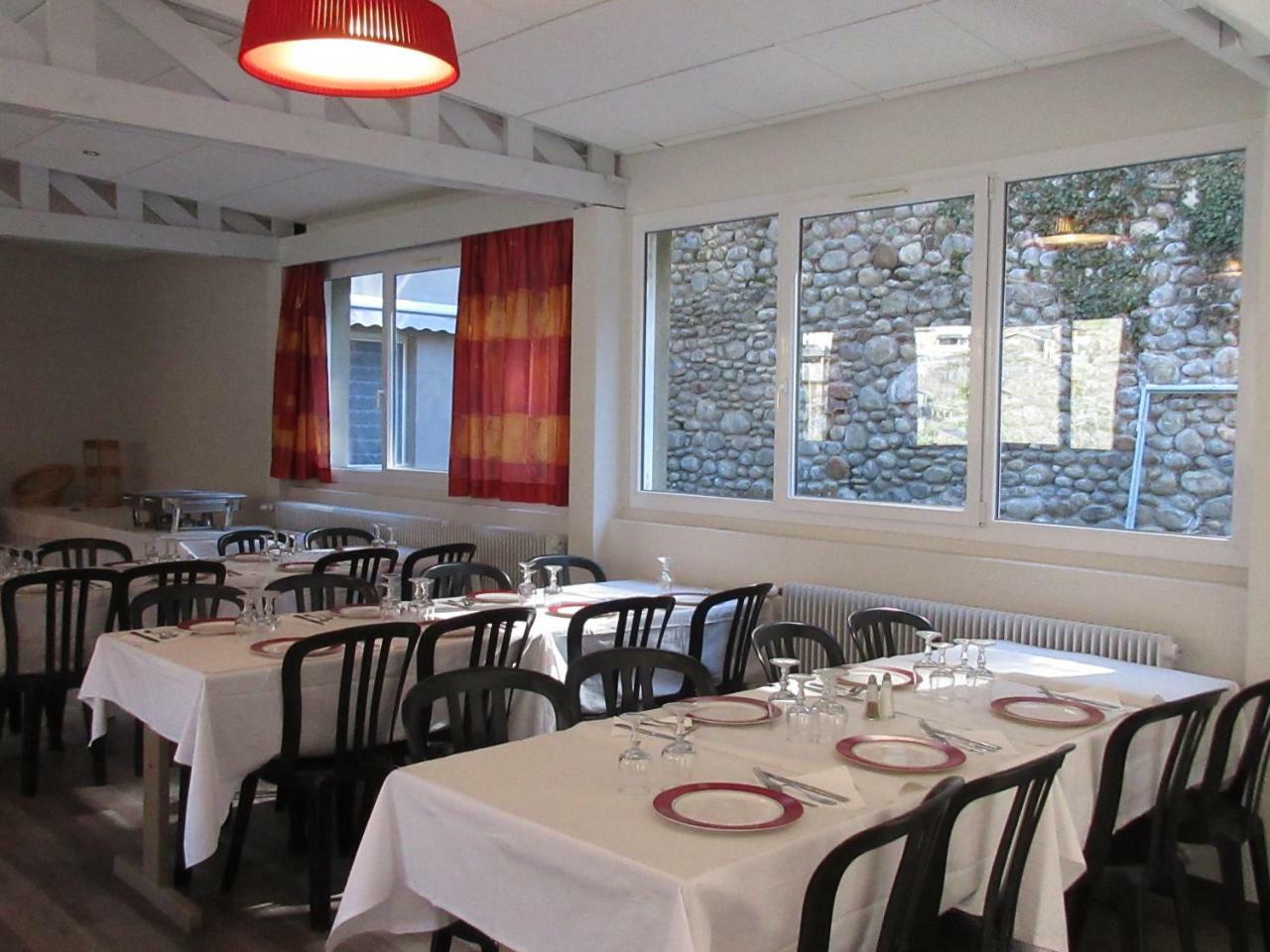 Auzat Village Vacances De Marc מראה חיצוני תמונה